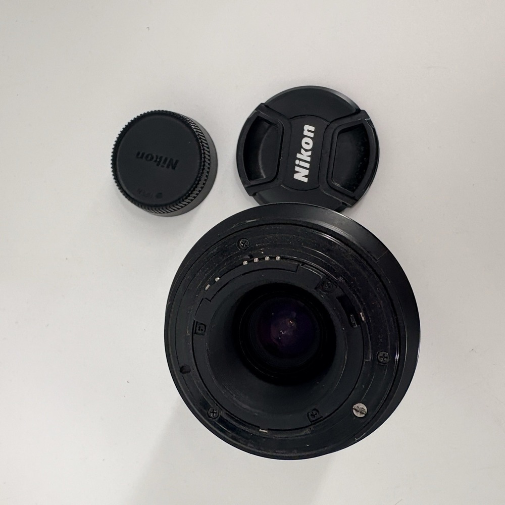 Nikon AF Nikkor 70-300 mm  f/4.5-5.6G Autofocus - Picture 4 of 4